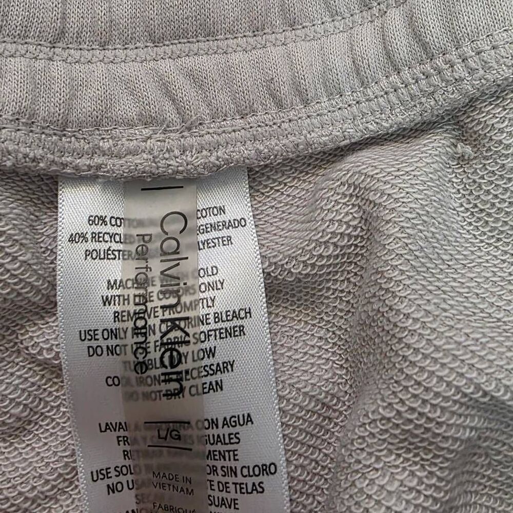 Calvin Klein Light Purple Sweatpants Size Large - Picture 3 of 4